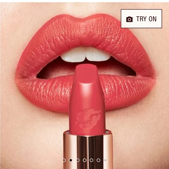 Charlotte Tilbury Hot Lips Lipstick in Carina’s Star - Picture 2 of 2
